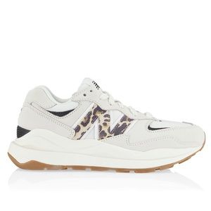 NWT New Balance 5740 Sneakers